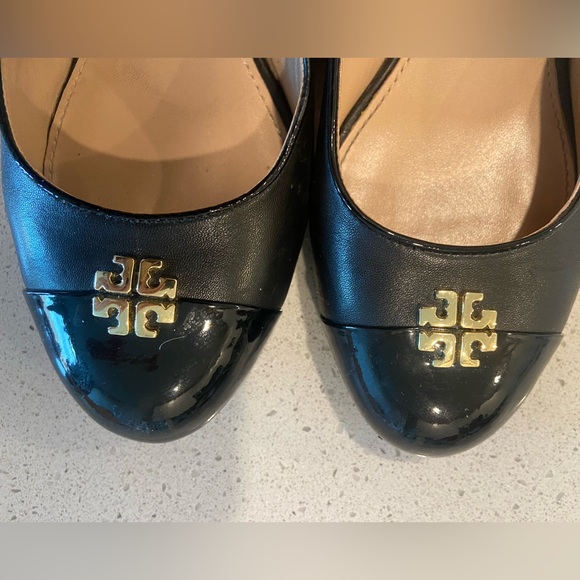 Tory Burch Jolie Wedges Size 9 - Picture 3 of 8